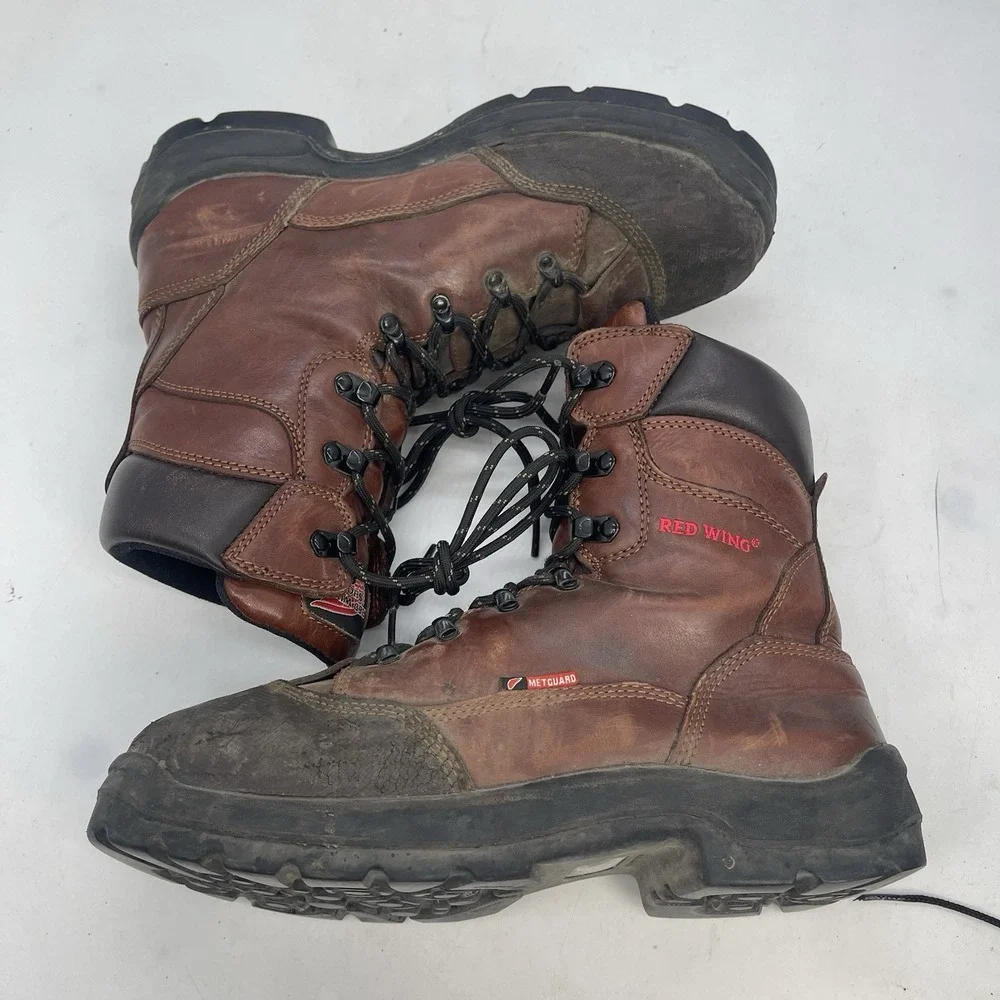 Red Wing Shoes shop confidence
